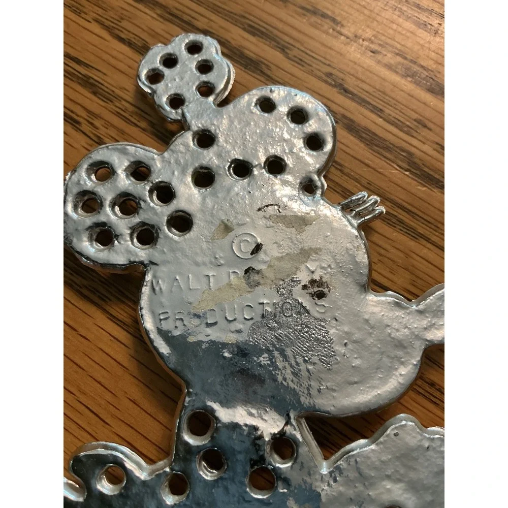 Vintage Walt Disney Productions Mickey Minnie Mouse Metal Earring Holder Stand
